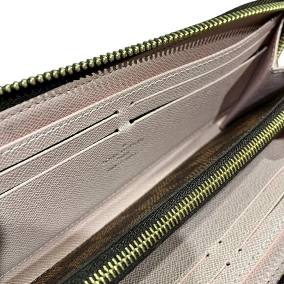 LOUIS VUITTON Brown Damier Wallet - Picture 8 of 9